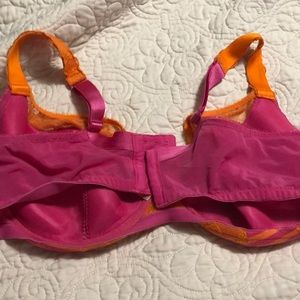 Cacique Intimates & Sleepwear - Cacique bra 42DDD Cacique Intimates & Sleepwear - Cacique bra 42DDD